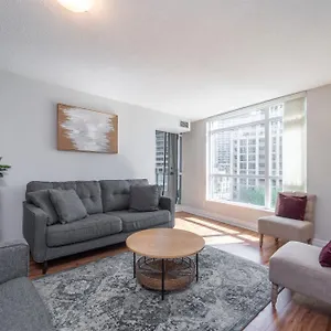cozy-3-bed-and-2-bath-downtown-condo-and-free-parking.hotelstorontoontario.org/