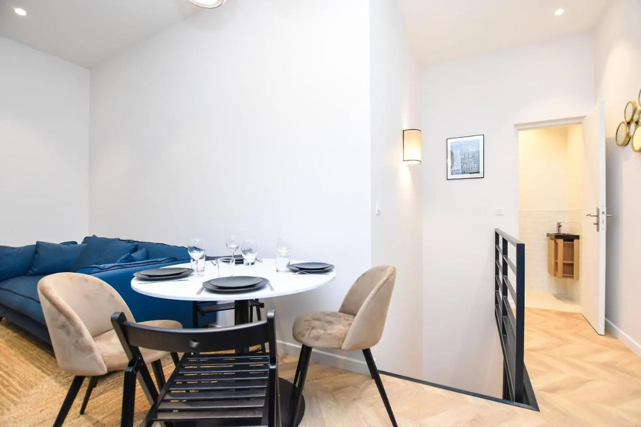 Chic Apartment - 2Br-6P - Gare Du Nord Paris